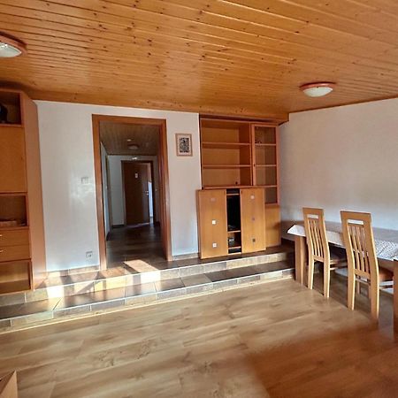 Penzion Farma Dvorec Radnice Exteriör bild